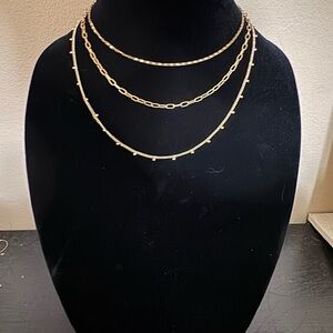 Elegant Gold Layered Necklace Set